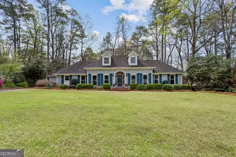 3384 Pine Meadow Rd NW, Atlanta, GA 30327