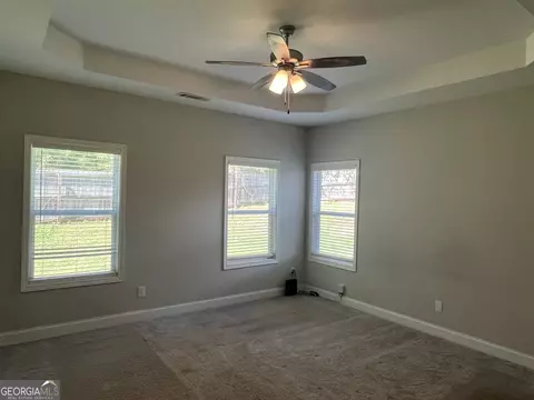 150 W Pennick Dr, Covington, GA 30014 photo 16