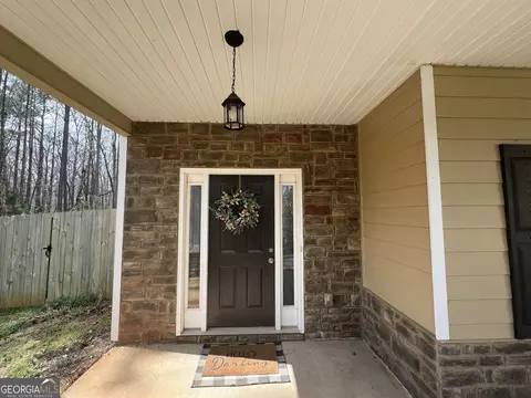 150 W Pennick Dr, Covington, GA 30014 photo 5