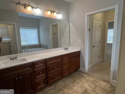 150 W Pennick Dr, Covington, GA 30014 photo 20