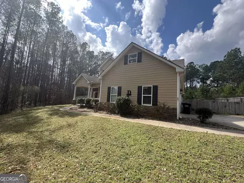 150 W Pennick Dr, Covington, GA 30014 photo 3