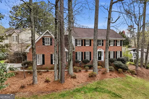 3922 Glen Meadow Dr, Peachtree Corners, GA 30092