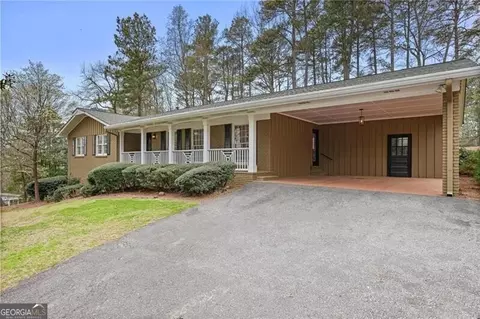 840 Hickory Dr SW, Marietta, GA 30064