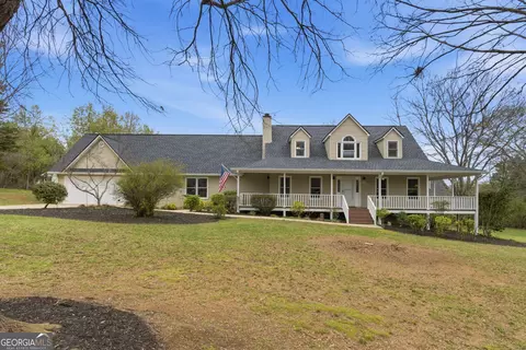 1101 Chandler Heights Cir, Alto, GA 30510