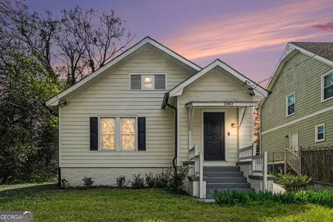 1382 Elizabeth Ln, Atlanta, GA 30344
