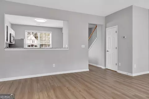 Living - 4147 Howell Park Rd, Duluth, GA 30096 photo 5 of 5