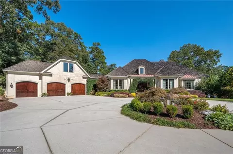 235 Normandy Cir, Gainesville, GA 30506