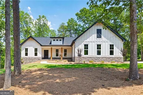 114 Folsom Rd NW, Adairsville, GA 30103