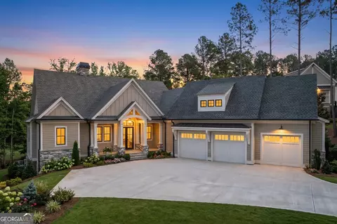 1051 Oliver Crk, Greensboro, GA 30642