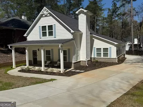 8091 Lakeview Pkwy, Villa Rica, GA 30180