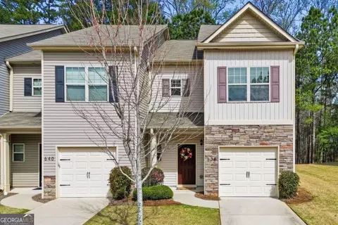 638 Oakside Pl, Acworth, GA 30102