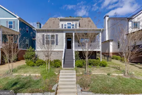 5926 Mitchell St, Flowery Branch, GA 30542
