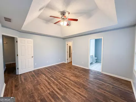 Bedroom - 42 Edgefield Dr, Commerce, GA 30529 photo 3 of 6
