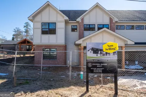 4069 Comanche Dr, Tucker, GA 30084