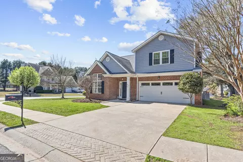 1051 Brookshire Dr, Bogart, GA 30622