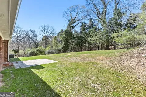 Exterior - 108 Springview Dr, Gainesville, GA 30501 photo 7 of 9