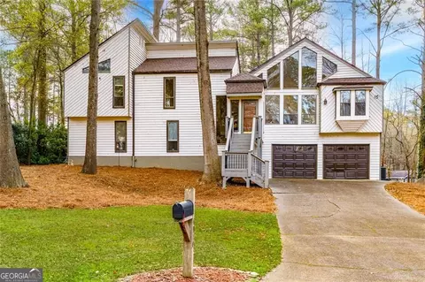 4910 Tremont Dr NE, Marietta, GA 30066