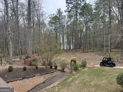 Exterior - 205 River Oaks Dr, Lagrange, GA 30240 photo 3 of 6