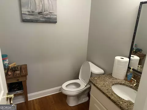 Bath - 205 River Oaks Dr, Lagrange, GA 30240 photo 1 of 10
