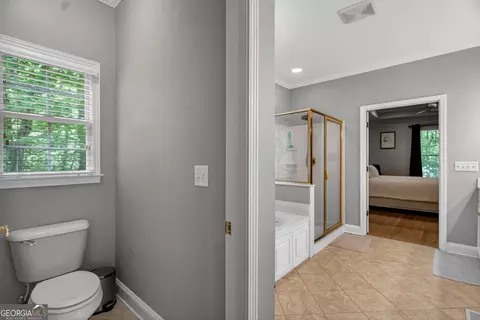 Entry Way - 205 River Oaks Dr, Lagrange, GA 30240 photo 3 of 7