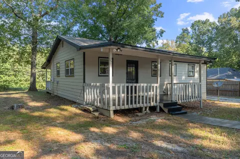 Exterior - 329 Hampton St, Mcdonough, GA 30253 photo 4 of 8