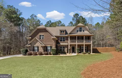 8 Ranan Ln, Newnan, GA 30263
