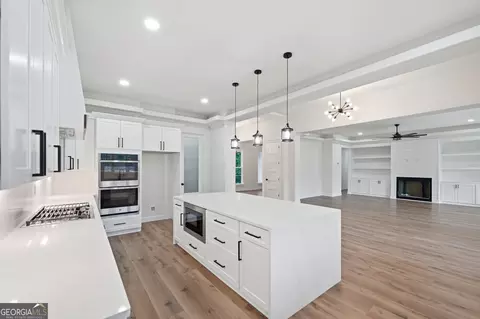 Kitchen - 1534 Red Cedar Rd, Commerce, GA 30530 photo 3 of 5