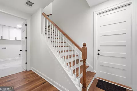 Entry Way - 1534 Red Cedar Rd, Commerce, GA 30530 photo 8 of 8