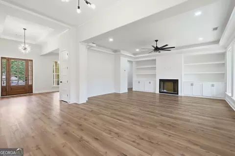 Living - 1534 Red Cedar Rd, Commerce, GA 30530 photo 2 of 4