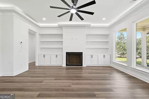 Living - 1254 Mulberry, Commerce, GA 30530 photo 5 of 7