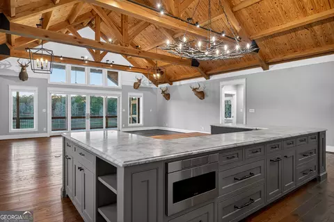 Kitchen - 175 Thornton Rd, Franklin, GA 30217 photo 5 of 9