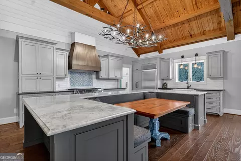 Kitchen - 175 Thornton Rd, Franklin, GA 30217 photo 2 of 9