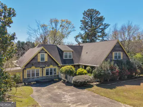 209 Founders Dr, Barnesville, GA 30204
