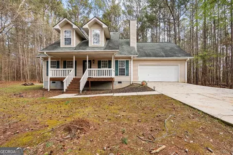 54 Ray Dr, Meansville, GA 30256
