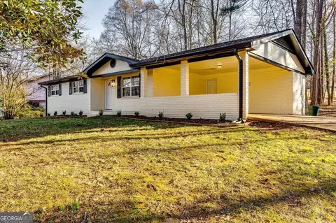 5156 Oakdale Ct, Douglasville, GA 30135