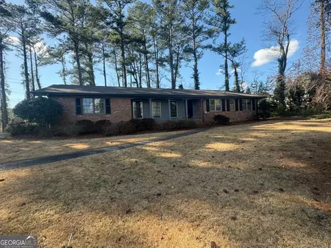 797 Kiowa Dr NE, Marietta, GA 30060