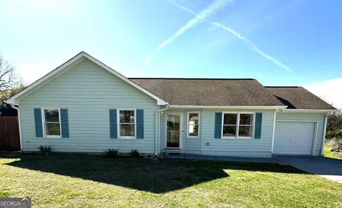 57 Jennifer Ln NE, Rydal, GA 30171