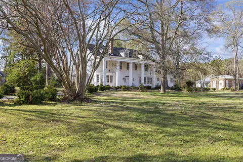 215 Hartwell Rd, Lavonia, GA 30553