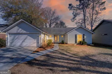 6 English Saddle Ct, Savannah, GA 31406