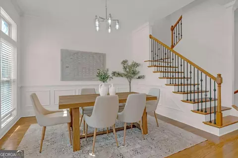 343 Alderwood Ln, Sandy Springs, GA 30328