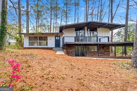 1255 Cedar Park Cir, Stone Mountain, GA 30083