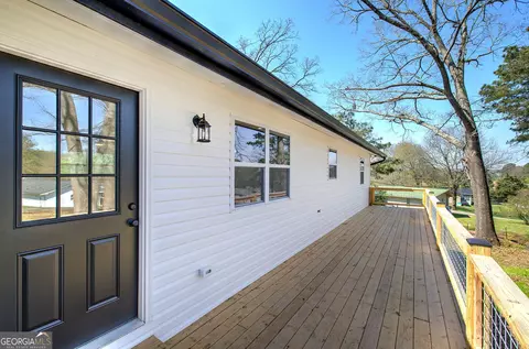 Exterior - 516 Baxter Rd, Calhoun, GA 30701 photo 4 of 13