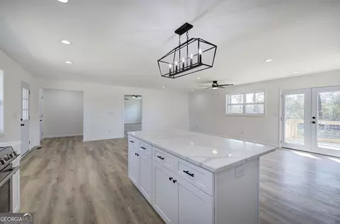 Kitchen - 516 Baxter Rd, Calhoun, GA 30701 photo 6 of 7