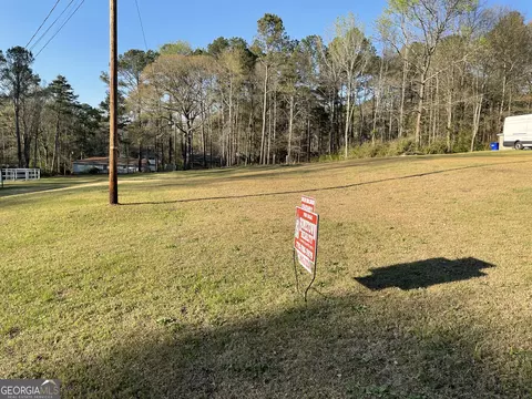 7203 Woodland Ave, Covington, GA 30014