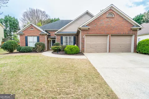 125 Chickory Ln, Canton, GA 30114