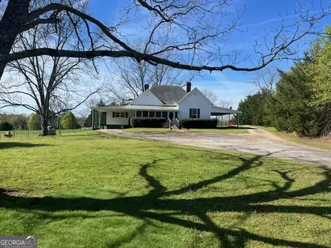 992 S Laney Rd, Locust Grove, GA 30248