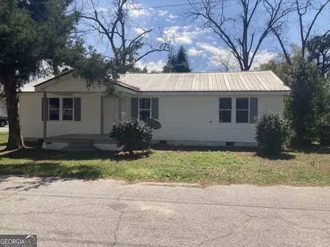 507 7th Ave, Nashville, GA 31639