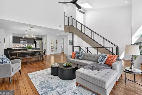 920 Memorial Dr SE #16, Atlanta, GA 30316