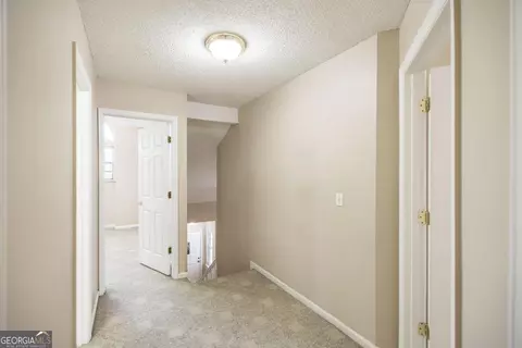 Entry Way - 104 Pebblebrook E, Warner Robins, GA 31088 photo 2 of 2