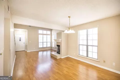 Living - 104 Pebblebrook E, Warner Robins, GA 31088 photo 5 of 6